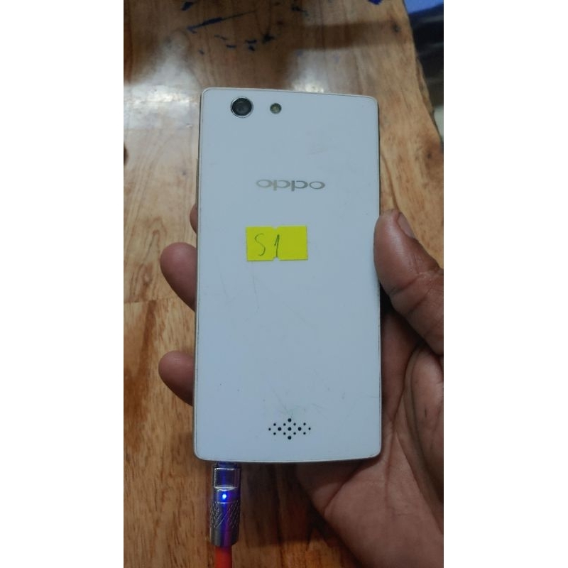 Điện thoại oppo như hình máy khá ngon