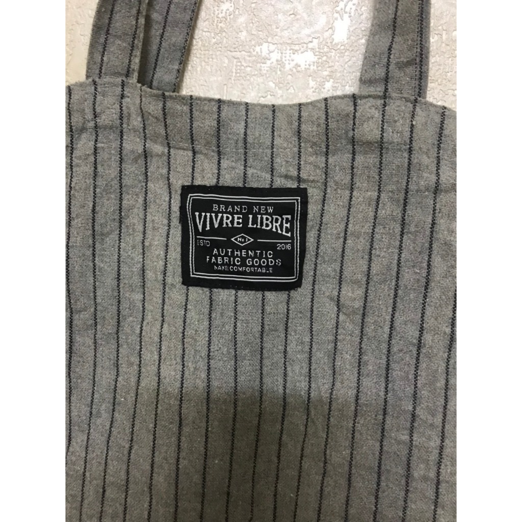 Túi tote kẻ sọc