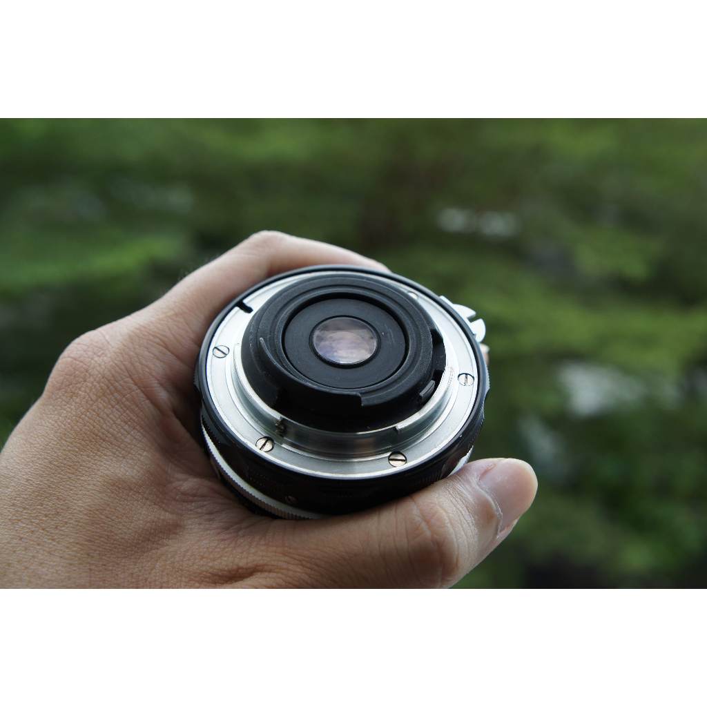 Ống kính Nikon NIKKOR-H Auto 28mm f3.5 MF