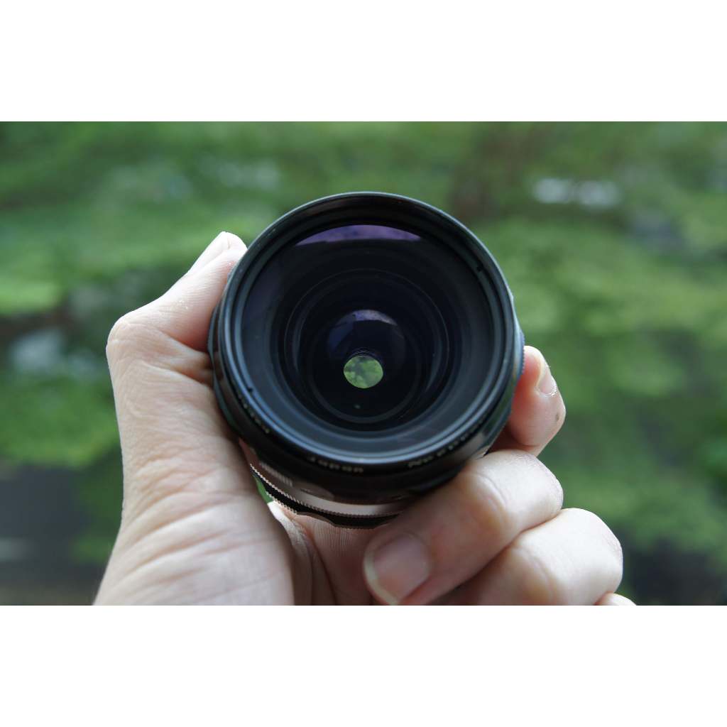 Ống kính Nikon NIKKOR-H Auto 28mm f3.5 MF