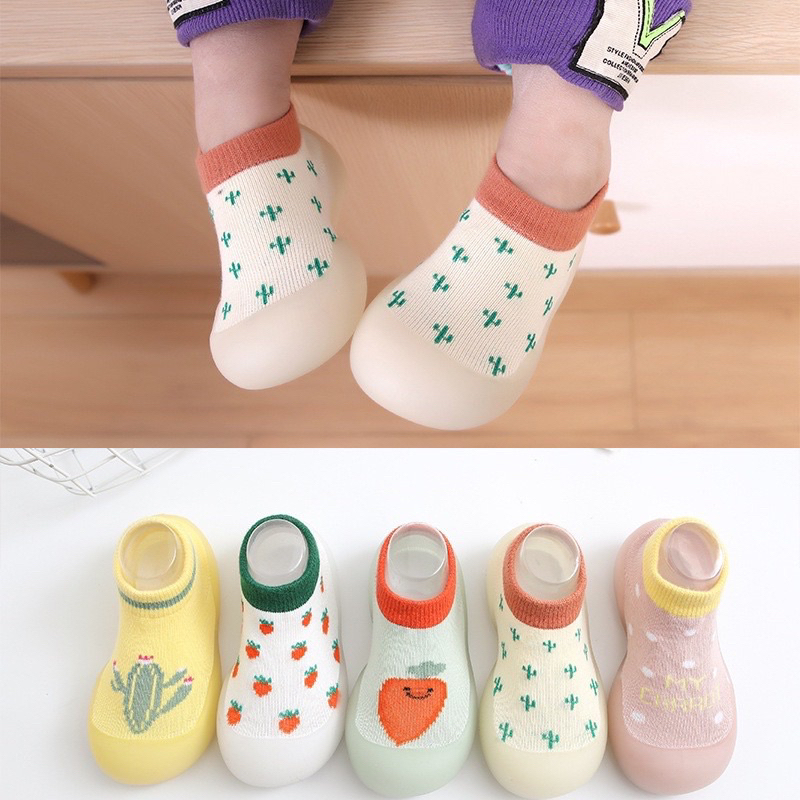 Giày bún đủ mẫu cho bé