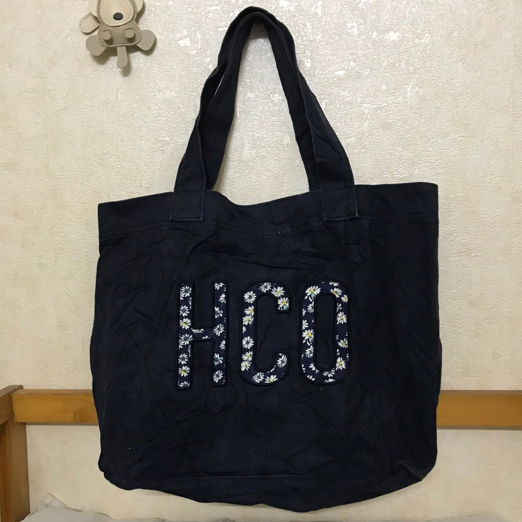 Túi tote phối hoa chính hãng