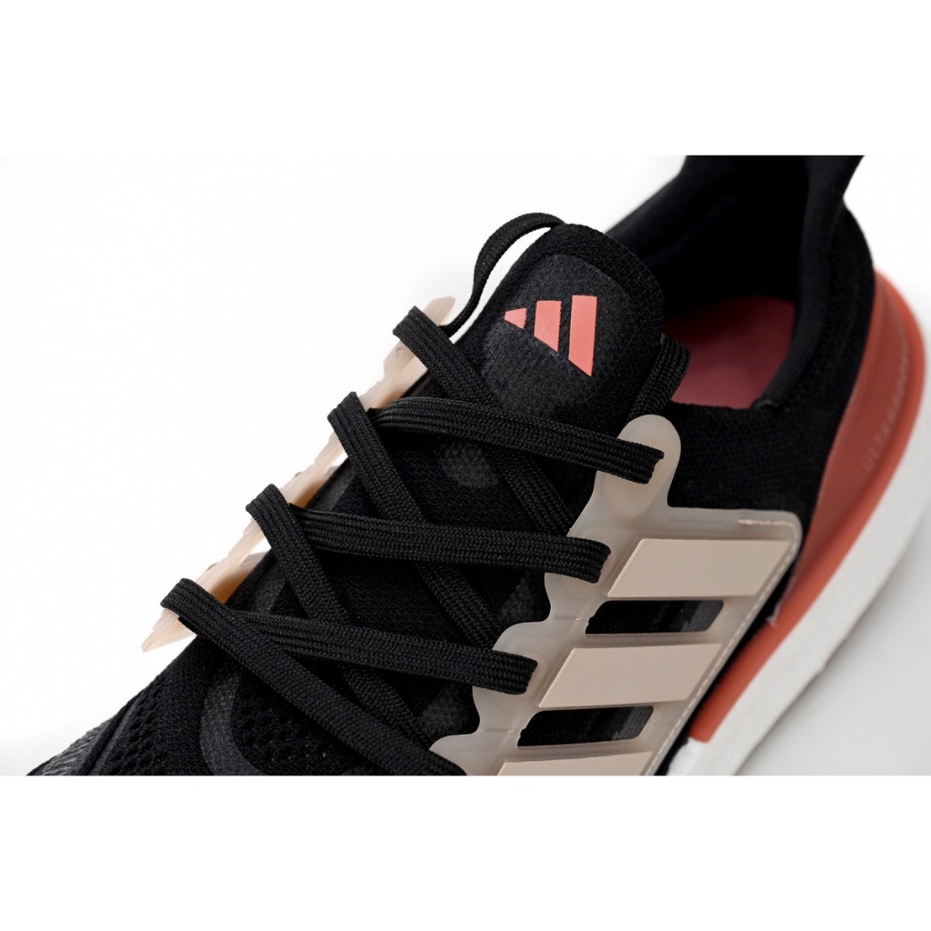 Giày thể thao ULTRABOOST LIGHT chạy bộ, thể thao gym siêu êm nhẹ
