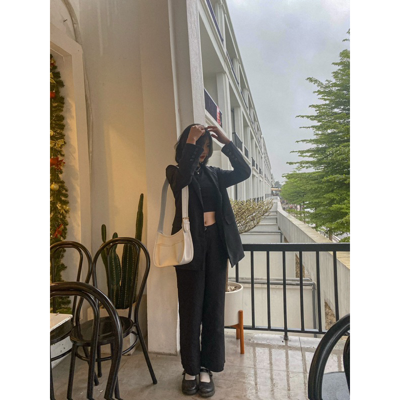 Pass áo blazer như ảnh