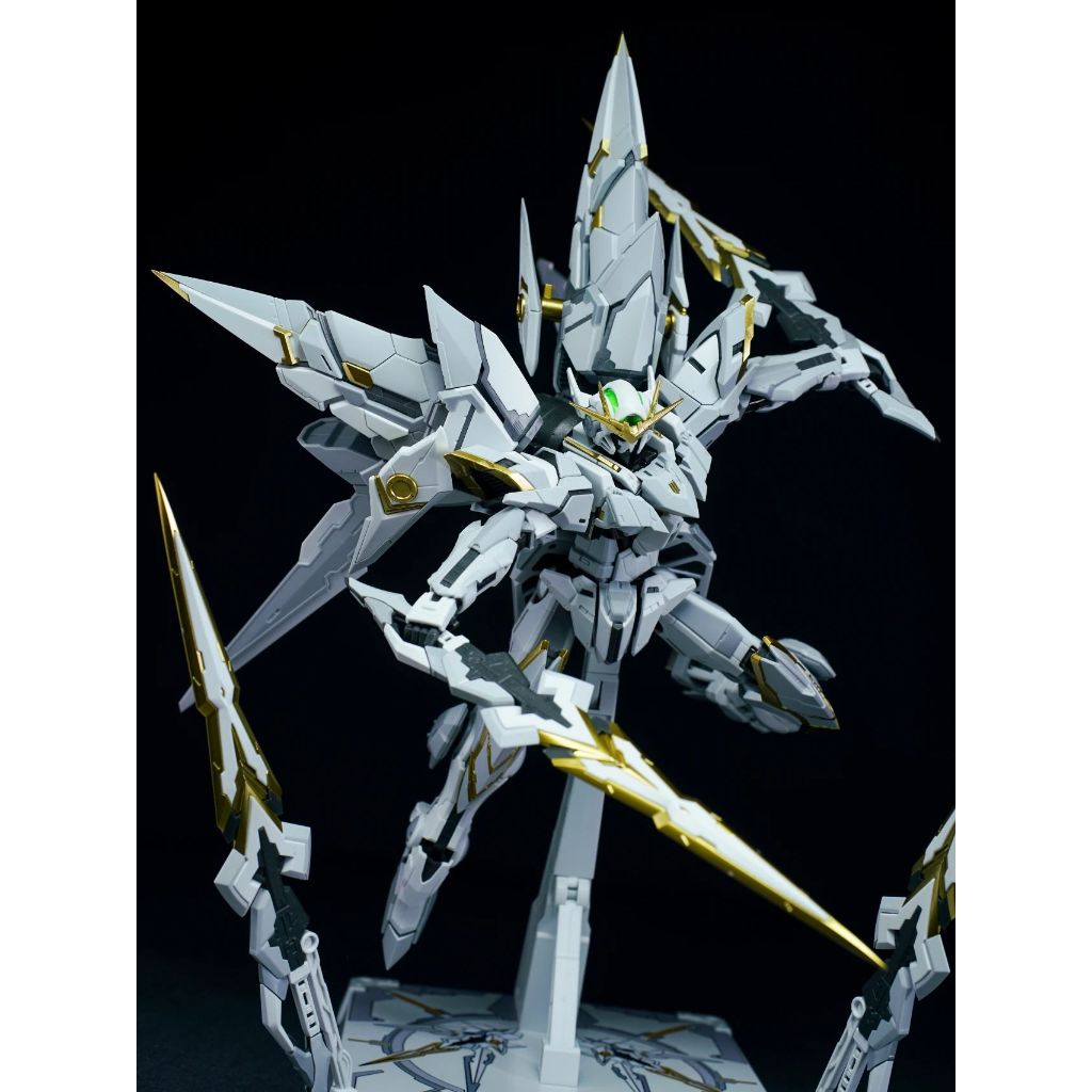 Mô Hình Lắp Ráp MG 1/100 Star Destroyer IronToys Khung Xương Hợp Kim Tặng Led + Decal