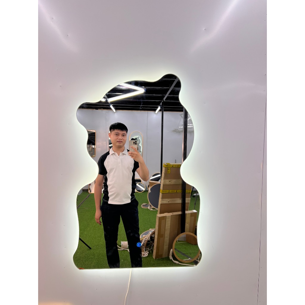 Gương gấu treo tường decor, Gương trang điểm có đèn led trang trí phòng size 60x90cm guonghoangkim.official
