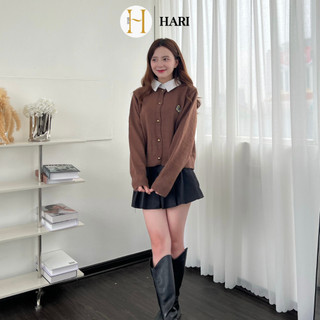 Áo len Hari phối cổ sơ mi kẻ cài cúc đồng logo ngực 7882 P3K9