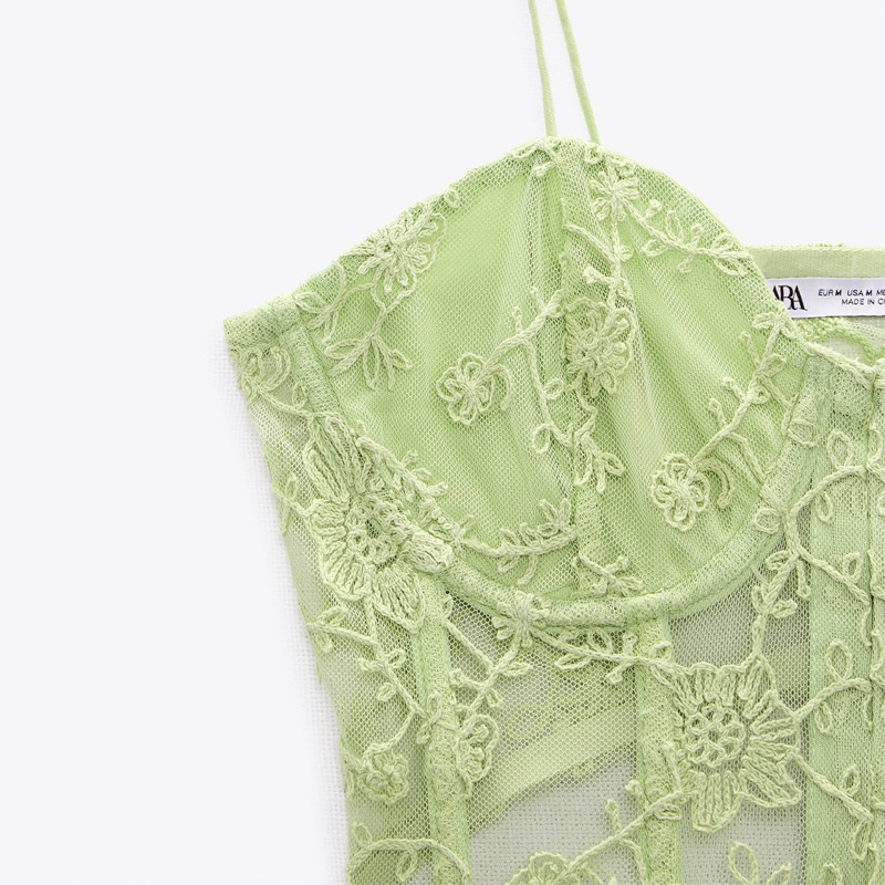 𝐚𝐥𝐥𝐮𝐰𝐚𝐧𝐭 𝐬𝐡𝐨𝐩 • áo corset ren ZA.RA lace top