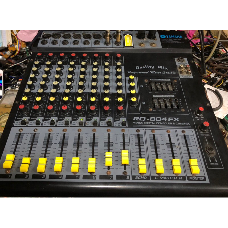 Bàn trộn mixer 8line yamaha