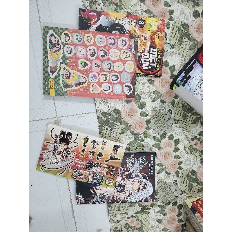 Kimetsu no Yaiba  kèm quà bản đầu