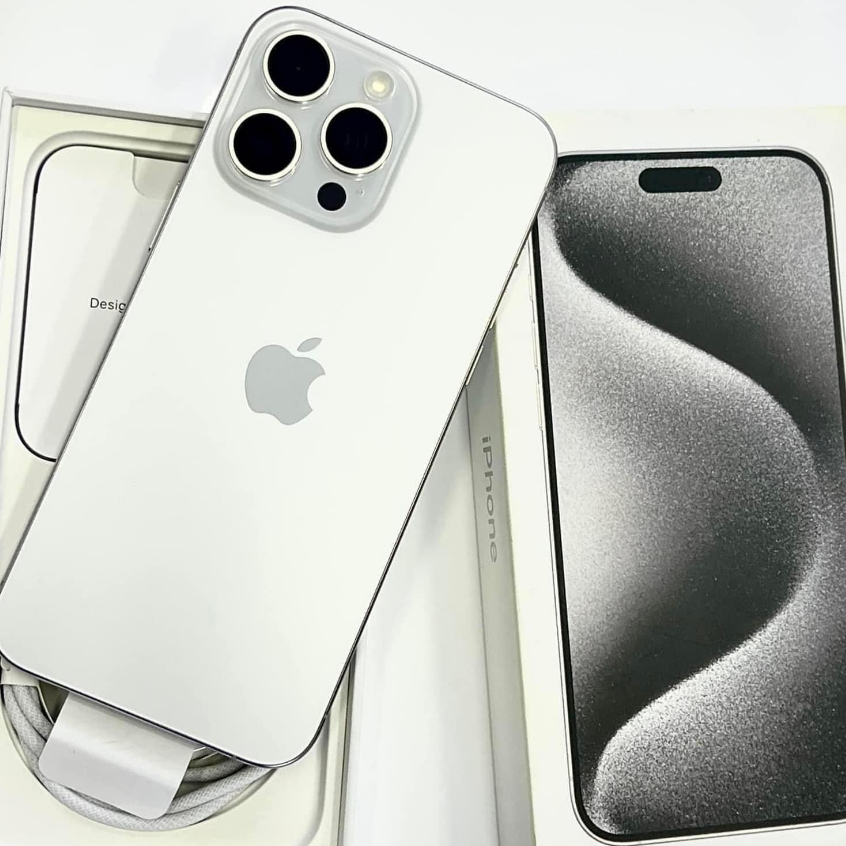 Điện thoại 15 Pro|max 256Gb Vn/a xanh titan new - Bh 1 đổi 1  LLA