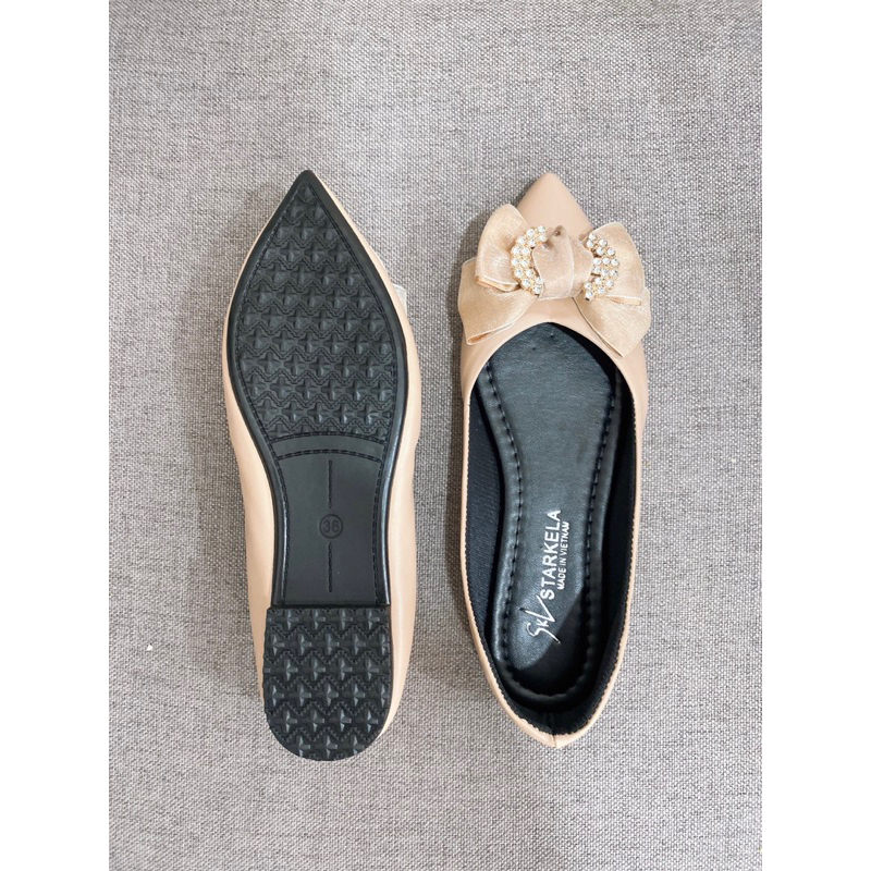 Giày búp bê nữ nơ lụa phối đá chất da mềm.