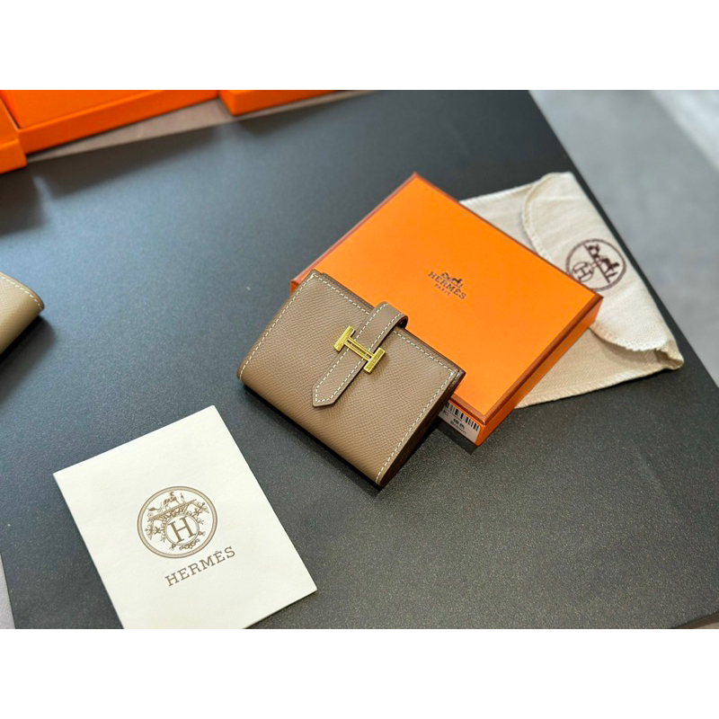 VÍ CHỮ H BEARN COMPACT WALLET FULLBOX