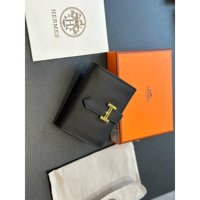 VÍ CHỮ H BEARN COMPACT WALLET FULLBOX