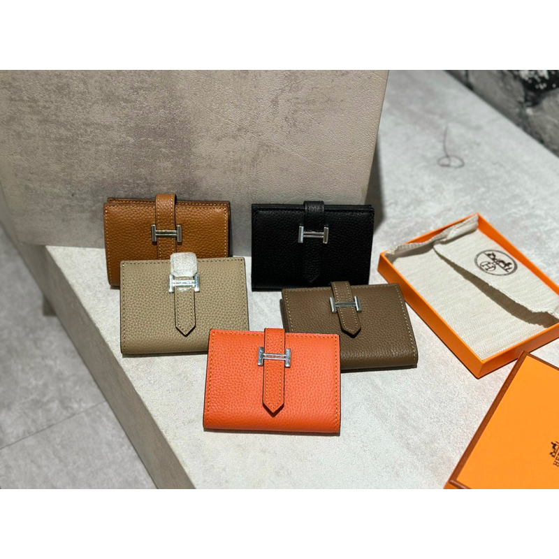 VÍ CHỮ H BEARN COMPACT WALLET FULLBOX