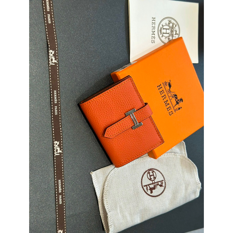 VÍ CHỮ H BEARN COMPACT WALLET FULLBOX