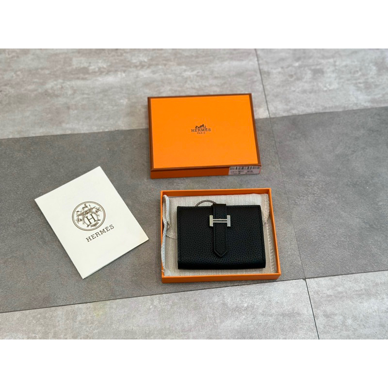 VÍ CHỮ H BEARN COMPACT WALLET FULLBOX