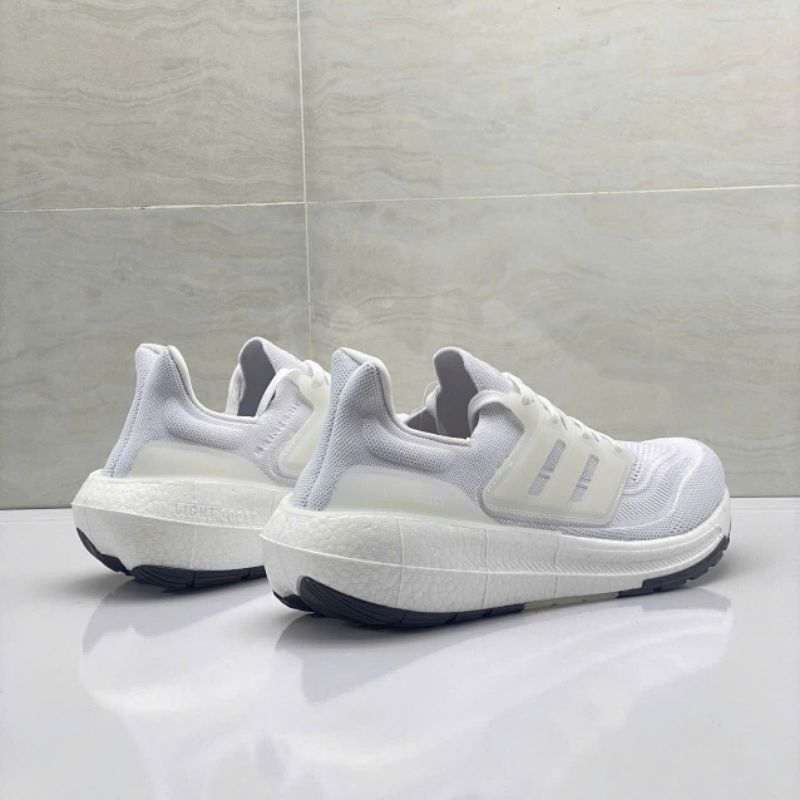 Giày Adidas ultraboost light W nam Nữ. tặng kèm vớ