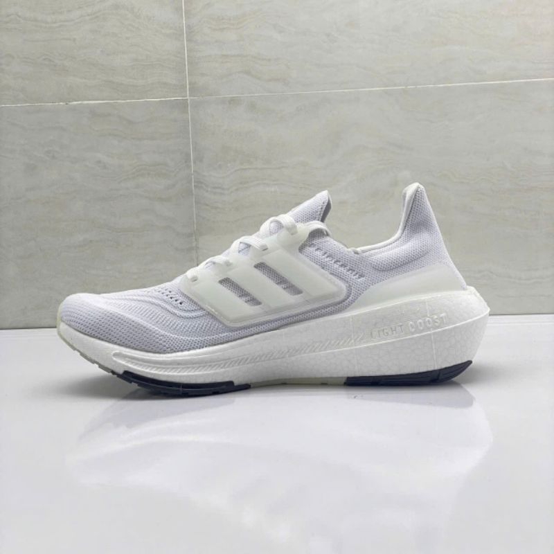 Giày Adidas ultraboost light W nam Nữ. tặng kèm vớ