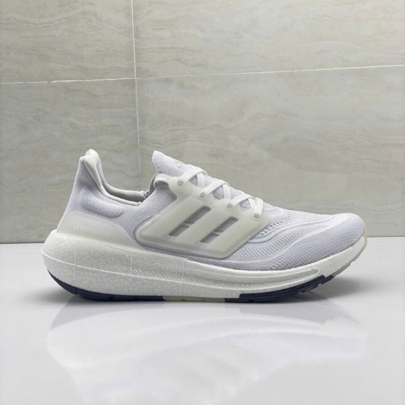 Giày Adidas ultraboost light W nam Nữ. tặng kèm vớ