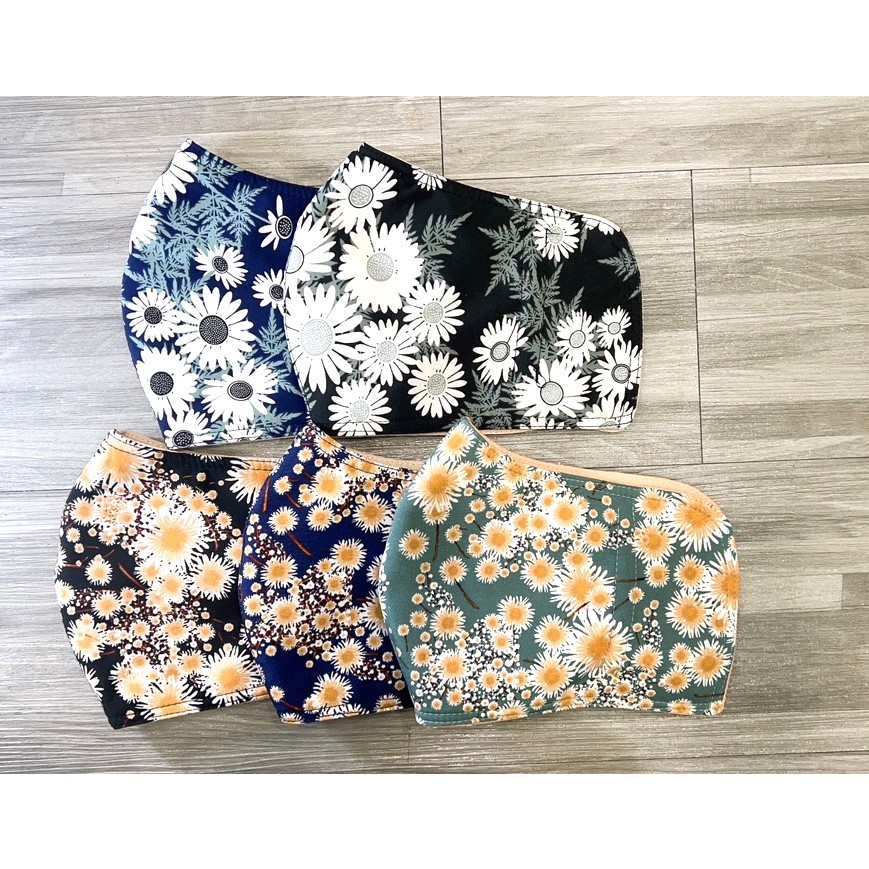 Khẩu trang size lớn che tai, vải tole 3 lớp mát lạnh in hình cúc mi cực xinh xắn phù hợp với các bạn nữ