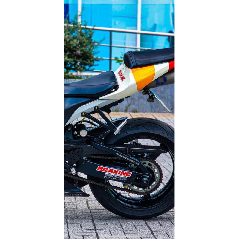 Tem Decal Sticker Racing In Chữ Braking Thích Hợp Dán Trang Trí Nhiều Dòng Xe Với Phối Màu Đỏ Nổi Bật