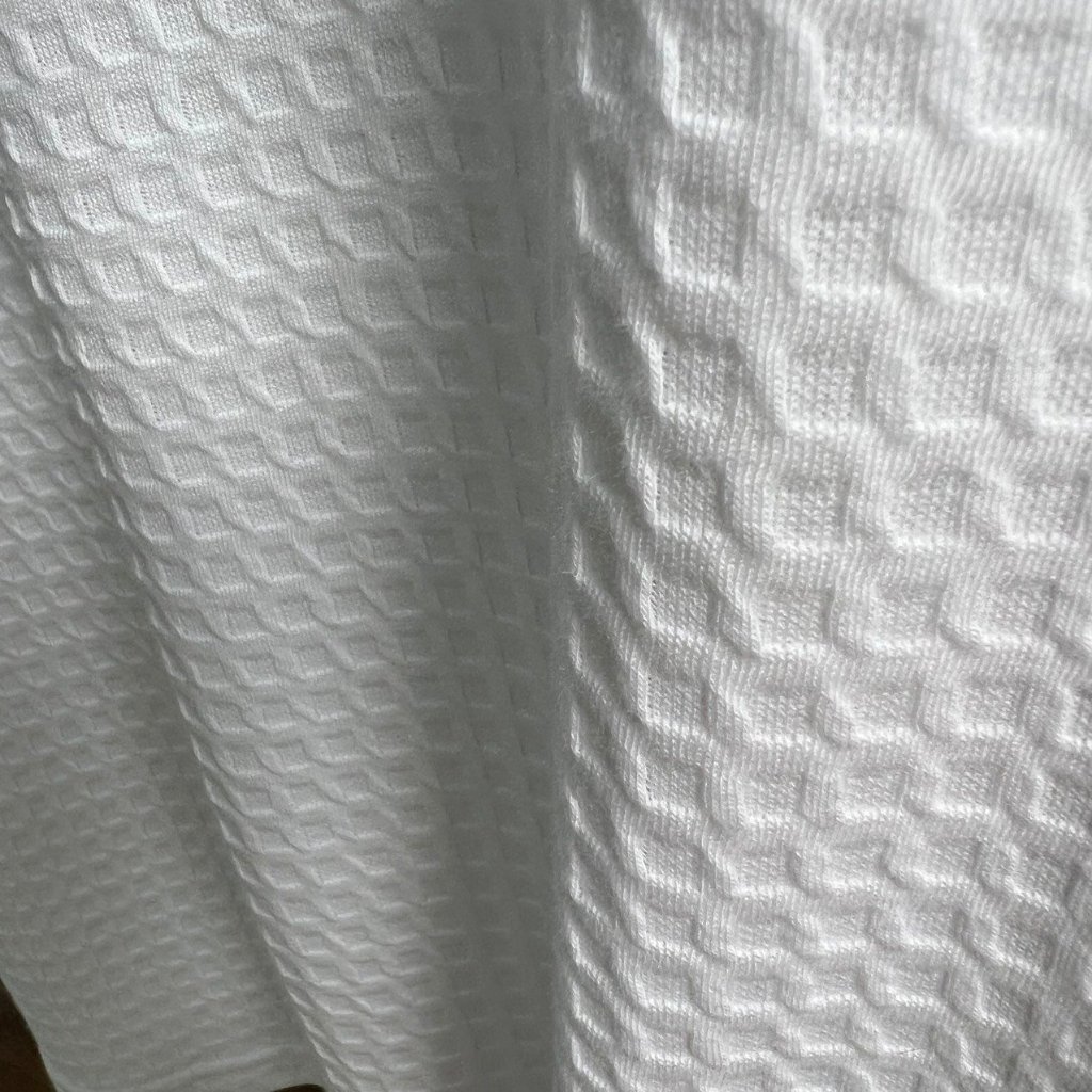 Áo thun SILAS thêu Make A Different vải cotton bông dập caro nổi unisex