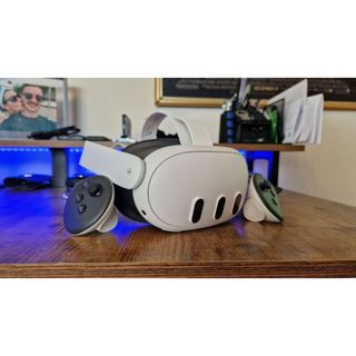 Kính Thực Tế Ảo Meta Quest 3 VR