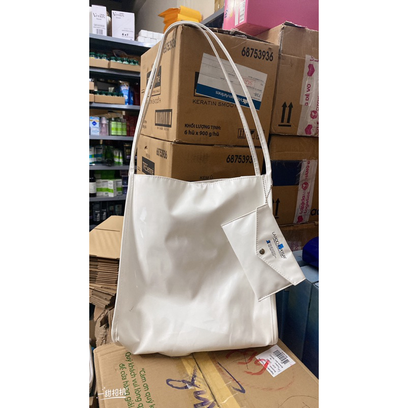 Túi Tote Chất Bóng La Roche Posay Kèm ví nhỏ