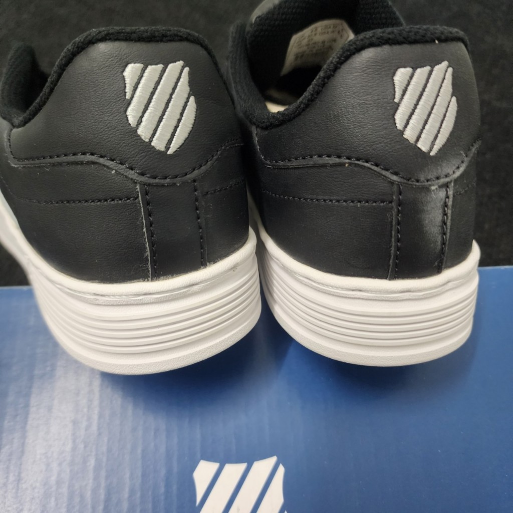 Giày KSWISS  đen đế trắng logo đỏ cho nam