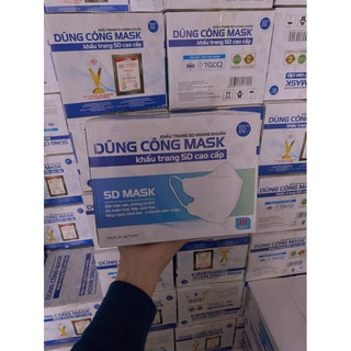 Thùng 100 chiếc khẩu trang 5D trắng Dũng Công