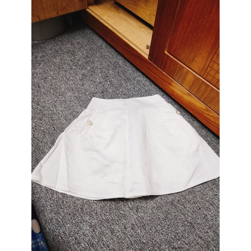 Thanh lý. Chân váy tacta trắng eo chun sau s.m dài 40cm