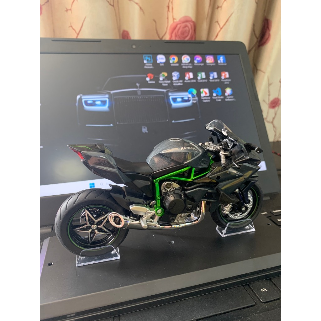 Xe mô hình Kawasaki Ninja H2R bằng hợp kim nguyên khối có âm thanh và đèn tỷ lệ 1:12