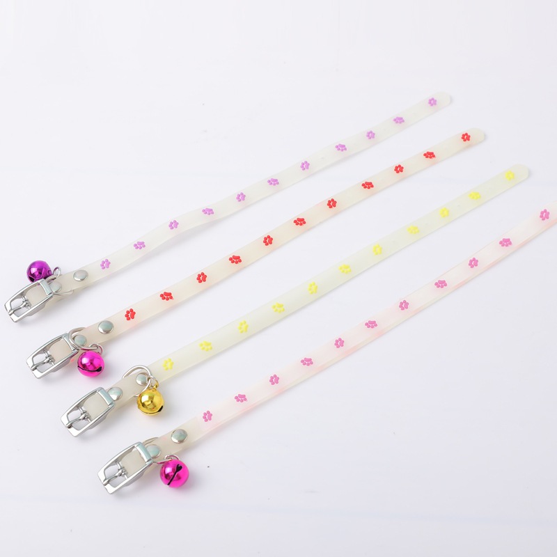 Vòng Đeo Cổ Bằng Silicon Phát Sáng Dạ Quang Ban Đêm Có Chuông Chống Thất Lạc Cho Chó Mèo Thú Cưng