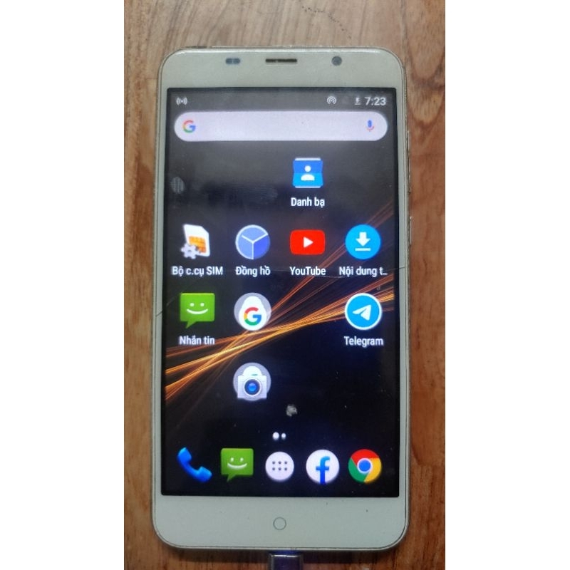 Xác điện thoại hyundai liệt cảm ứng