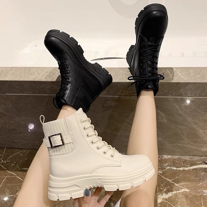 Giày bốt đế bánh mì khoá sau Cao Cấp -boots nữ độn đế cài khuy hàng Xuất
