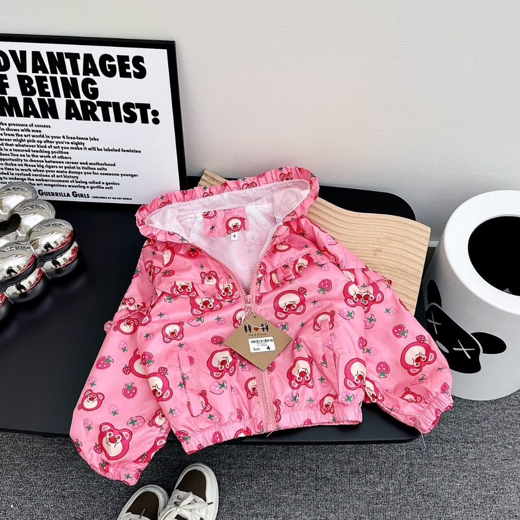 Áo khoác gió gấu dâu lotso hottrend 2 lớp xih yêu cho bé gái 8-18kg