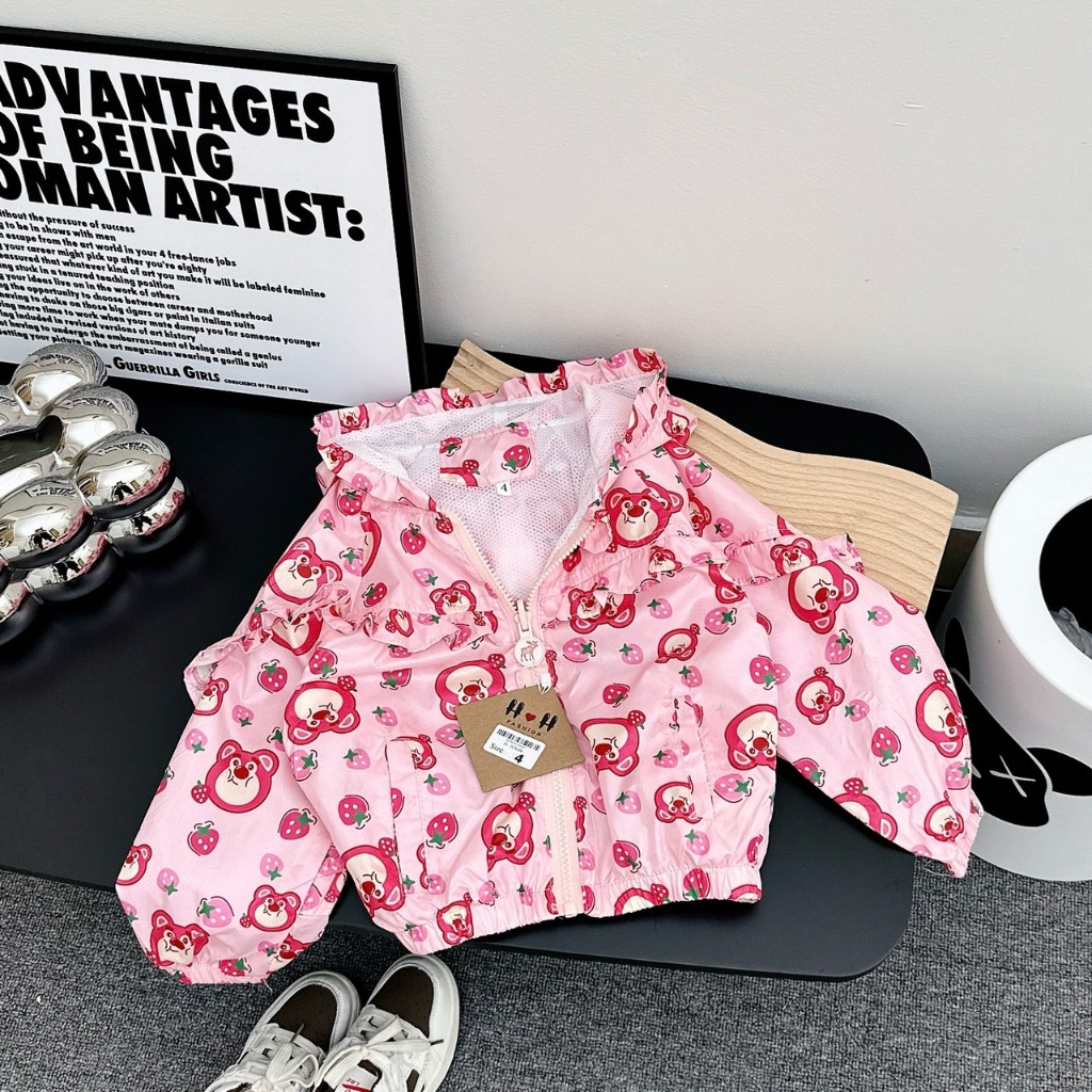 Áo khoác gió gấu dâu lotso hottrend 2 lớp xih yêu cho bé gái 8-18kg