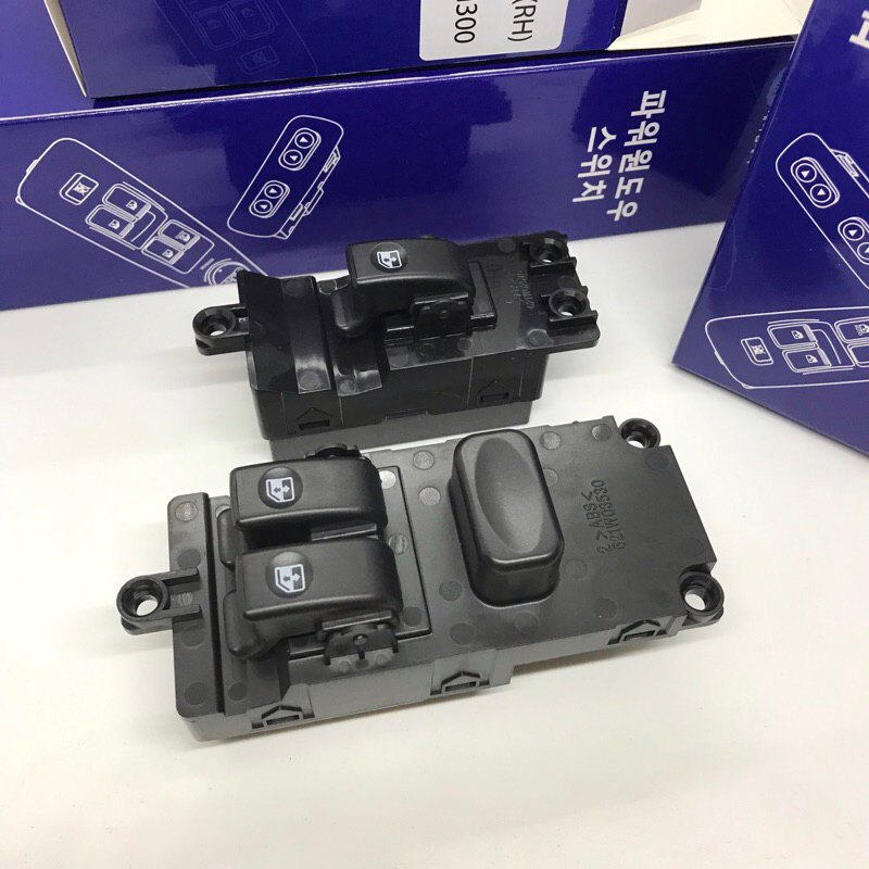 Công tắc lên xuống kính xe tải Hyundai Mighty 2