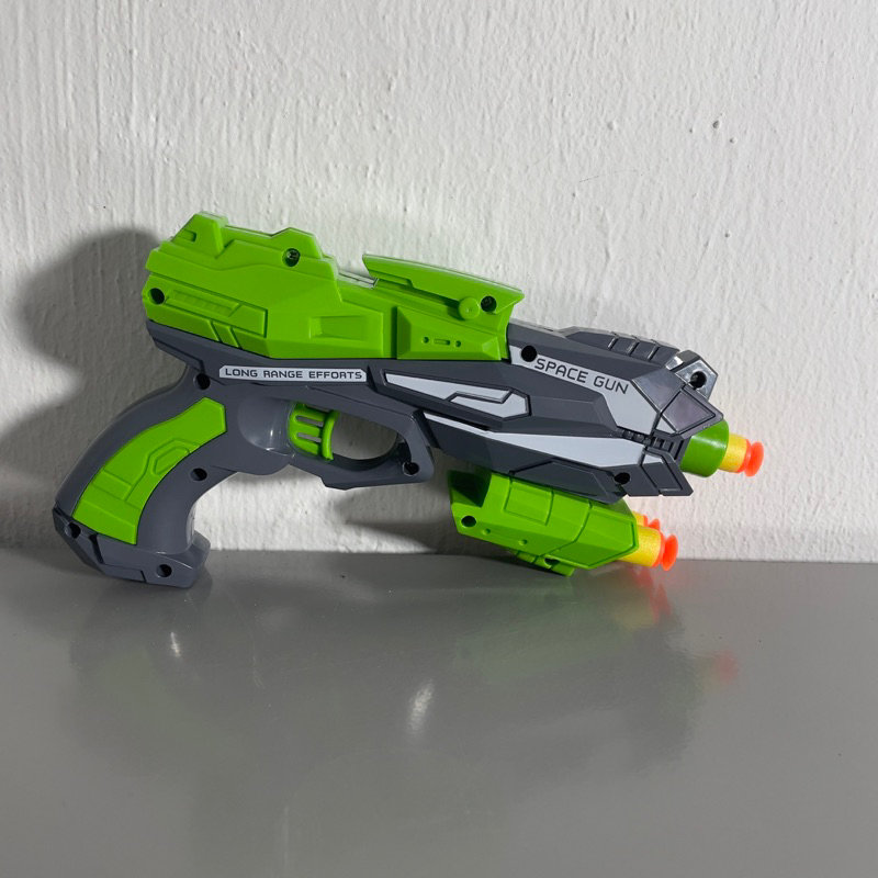 Đồ chơi Hộp s úng đ ạn xốp 3 n òng hàng xịn cho bé