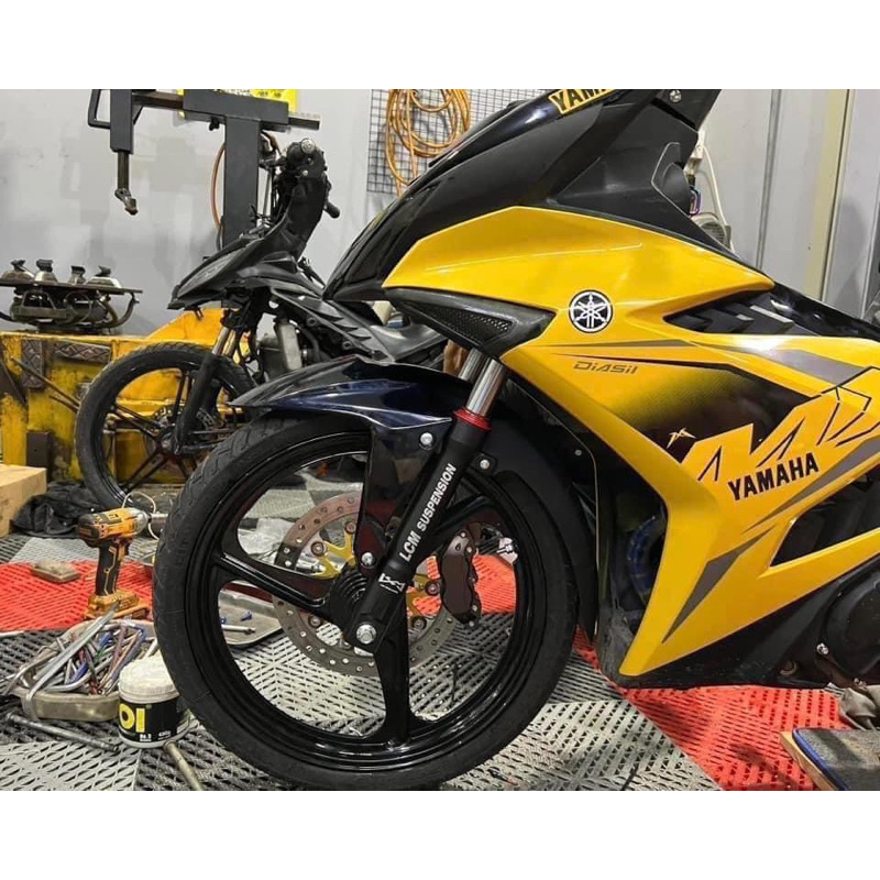 Phuộc trước LCM Winner và WinnerX - ty 31mm gắn như zin