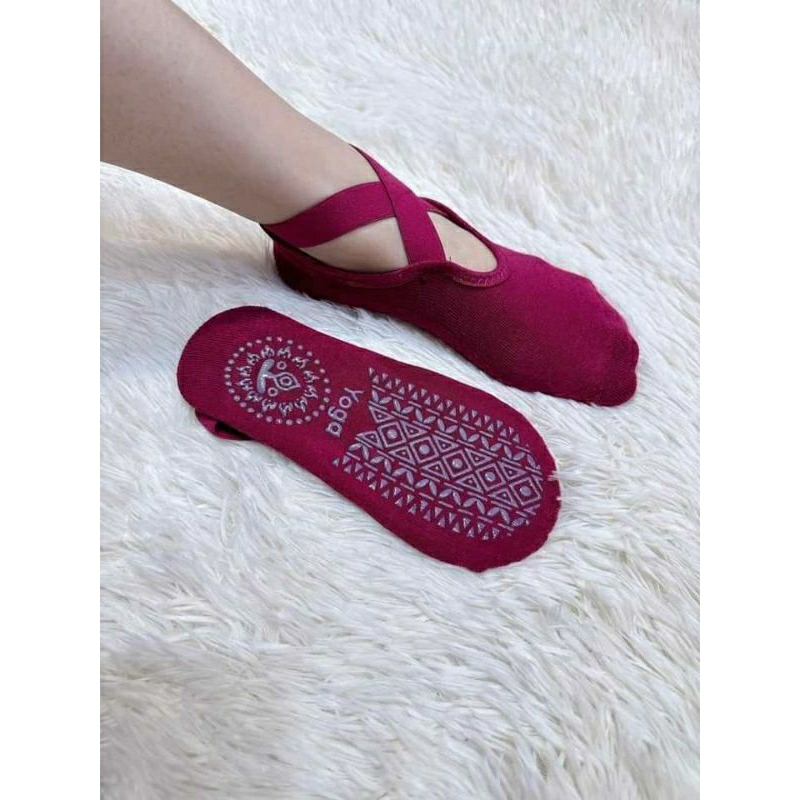 Tất vớ yoga, barre, pilates quai chéo chống trơn trượt