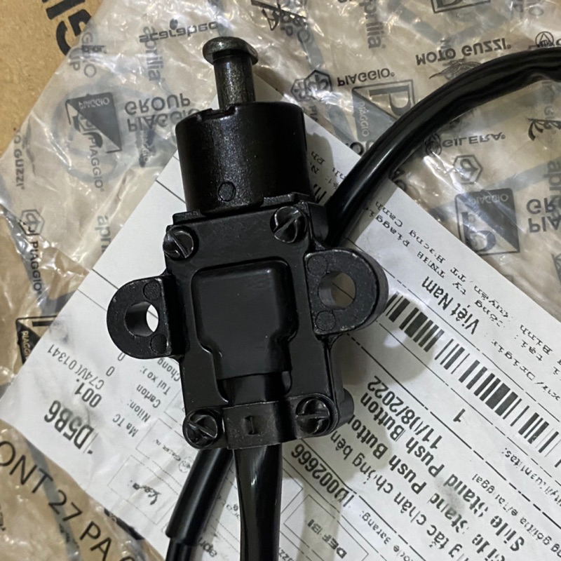 Công tắc chân chống cạnh Piaggio - Vespa Sprint, Primavera, Medley, GTS, Liberty ABS …