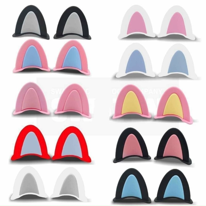 Nón bảo hiểm đuôi nhọn hình gấu dâu size từ 18 tuổi trở lên  tặng kèm tai mèo cute