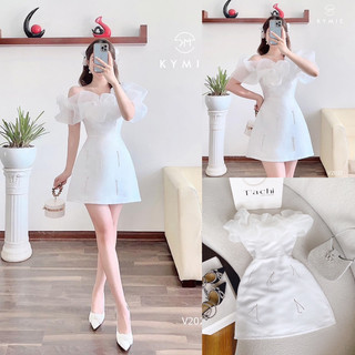 Set đầm 2s trắng viền nâu kèm khoác crop 💫