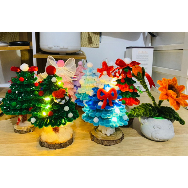 CÂY THÔNG NOEL BẰNG KẼM NHUNG