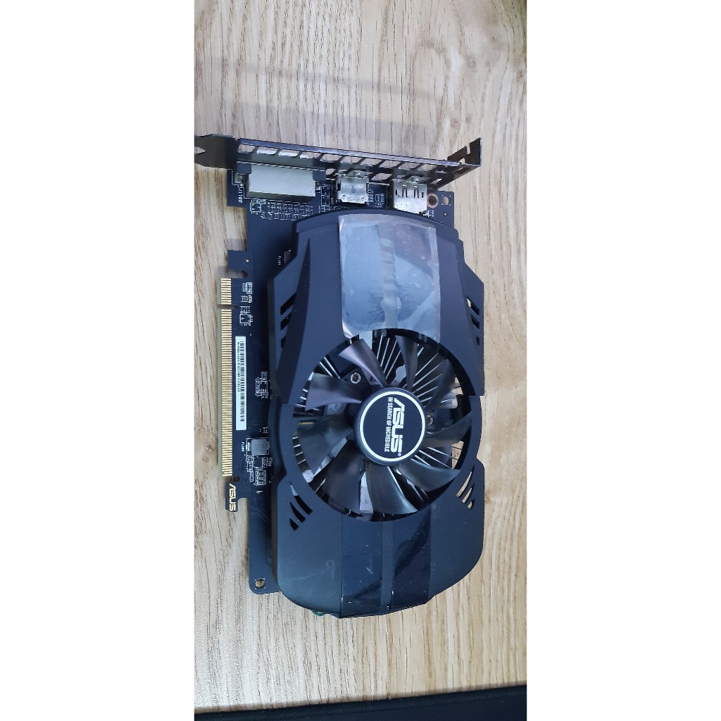 VGA 520 1GB DR3, 630 2GB DR3, 760 2GB DR5