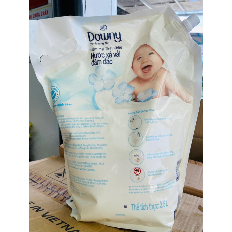 Xả vải Downy cho da nhạy cảm túi 3,5l