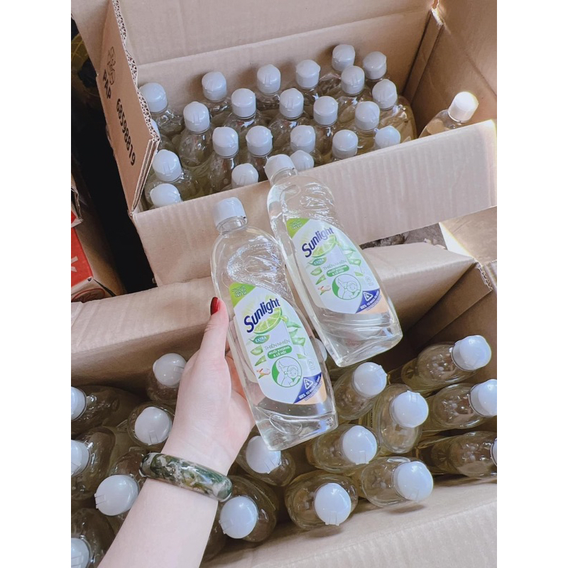 Nước rửa chén Sunlight muối khoáng thiên nhiên chai 370ml