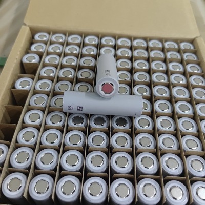 Cell pin 18650 TP xám 2000-2200mAh xả 10C/20A hàng mới chính hãng